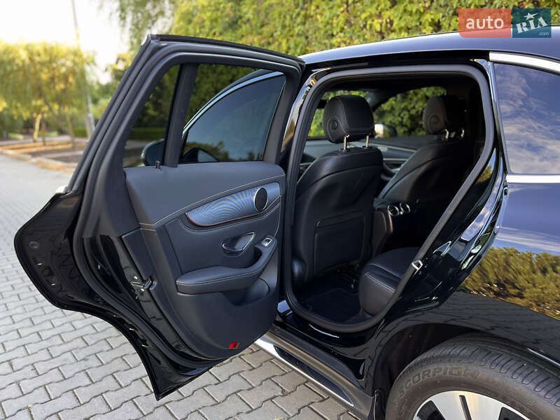 Mercedes-Benz EQC 2020