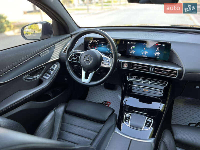 Mercedes-Benz EQC 2020