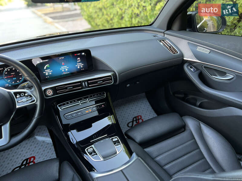 Mercedes-Benz EQC 2020