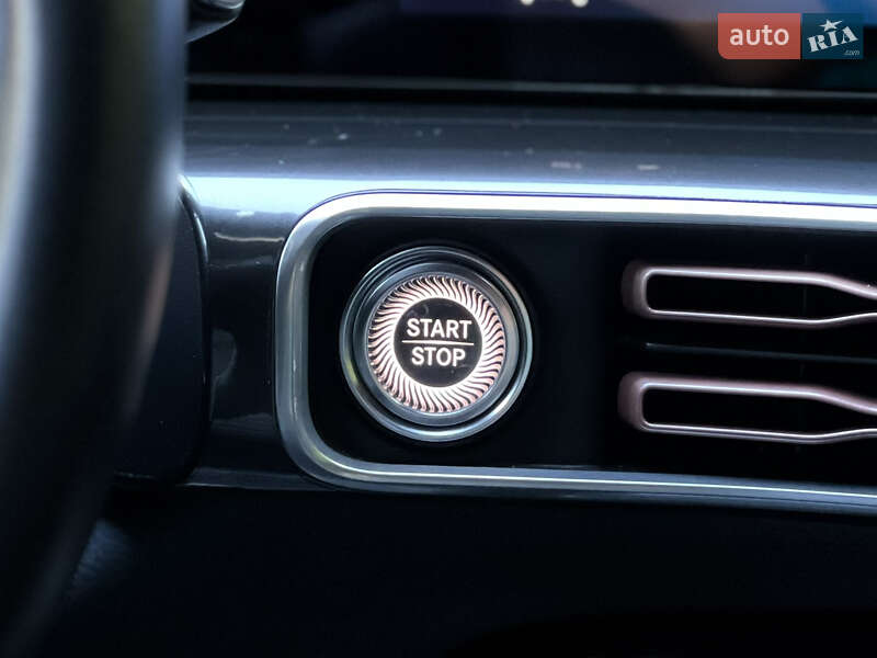 Mercedes-Benz EQC 2020