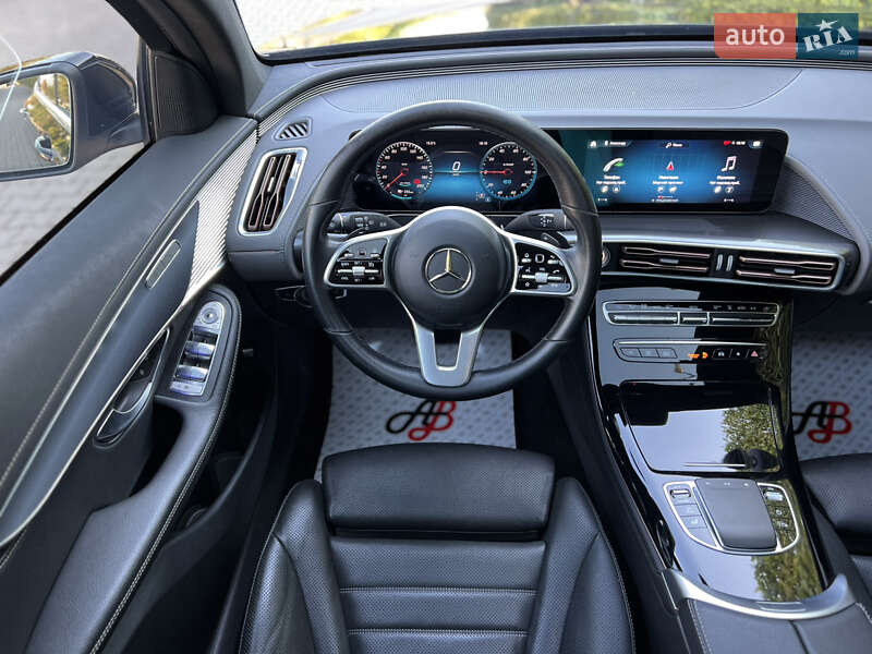 Mercedes-Benz EQC 2020