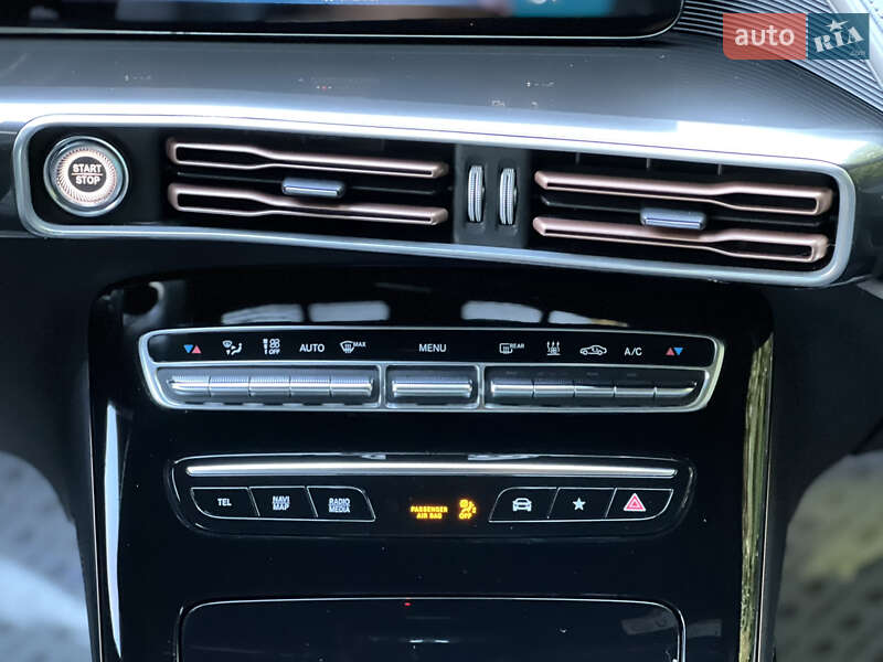 Mercedes-Benz EQC 2020