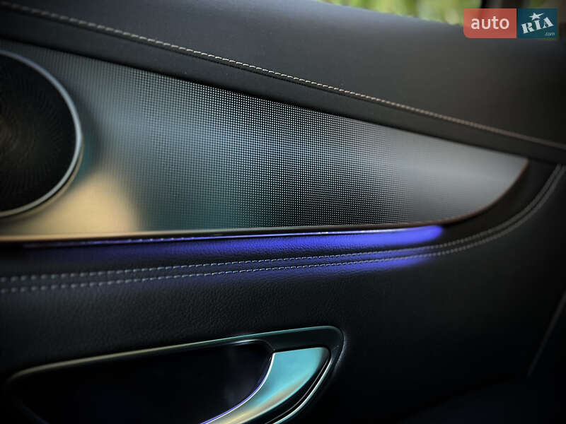 Mercedes-Benz EQC 2020