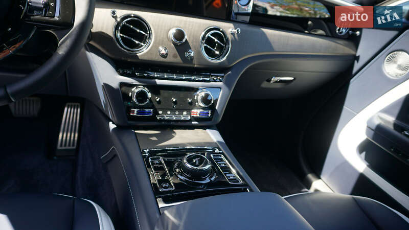 Rolls-Royce Specter 2024