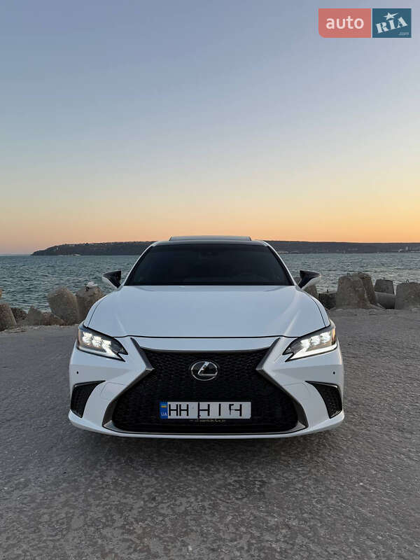 Lexus-43