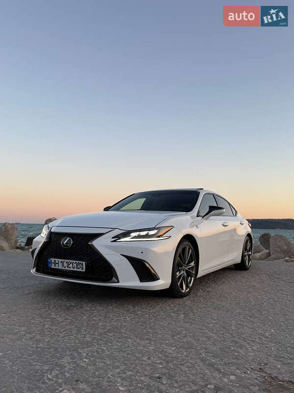 Lexus-22