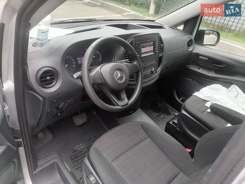 Mercedes-Benz eVito 2020