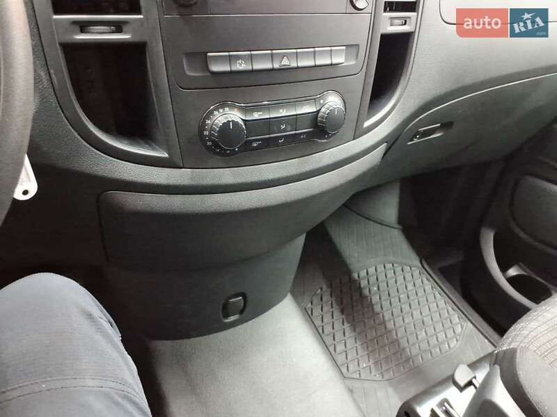 Mercedes-Benz eVito 2020