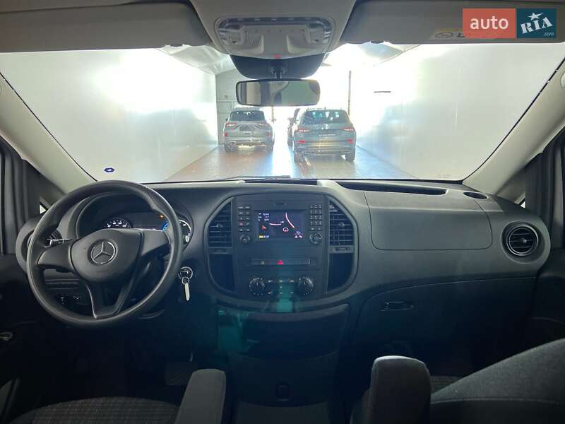 Mercedes-Benz eVito 2020