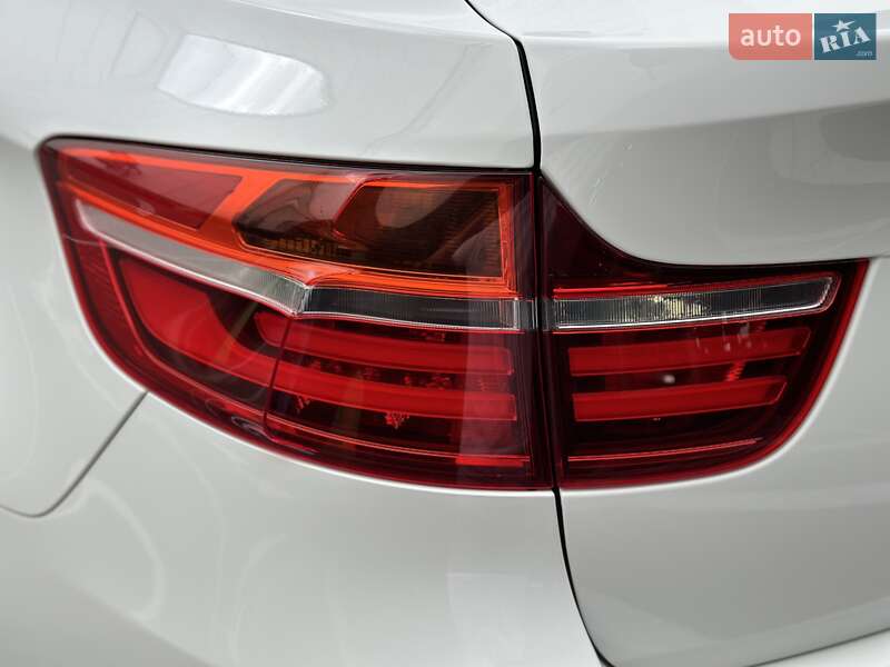 BMW X6 2013