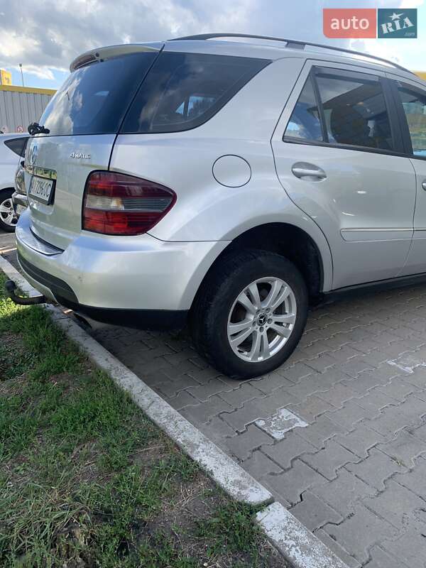 Mercedes-Benz M-Class 2007