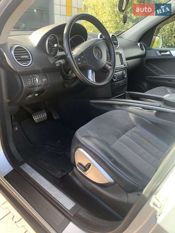 Mercedes-Benz M-Class 2007