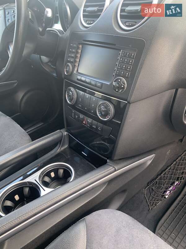 Mercedes-Benz M-Class 2007