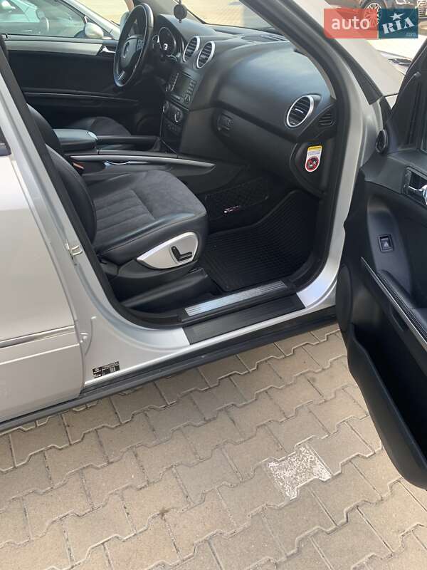 Mercedes-Benz M-Class 2007