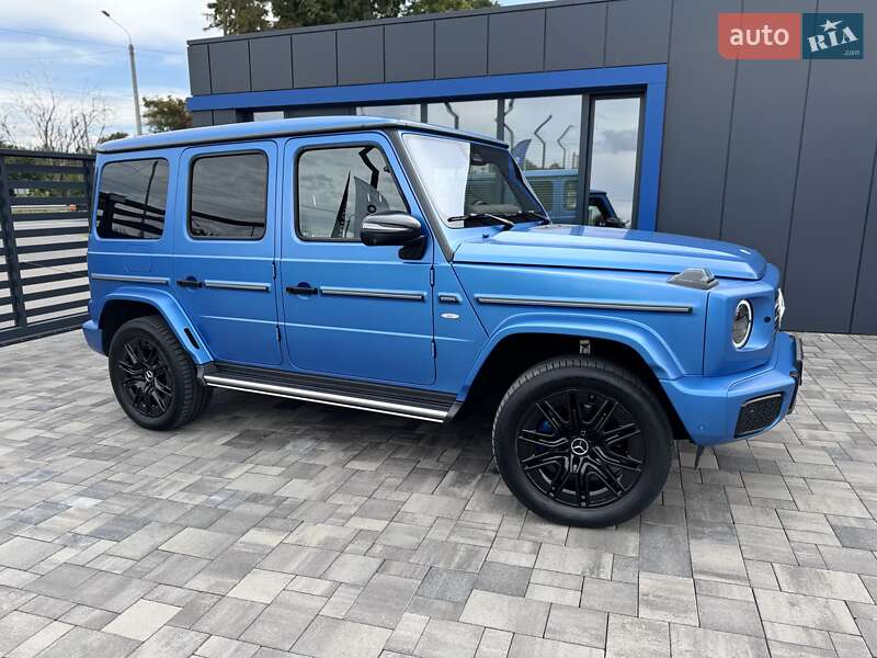 Mercedes-Benz G-Class 2024