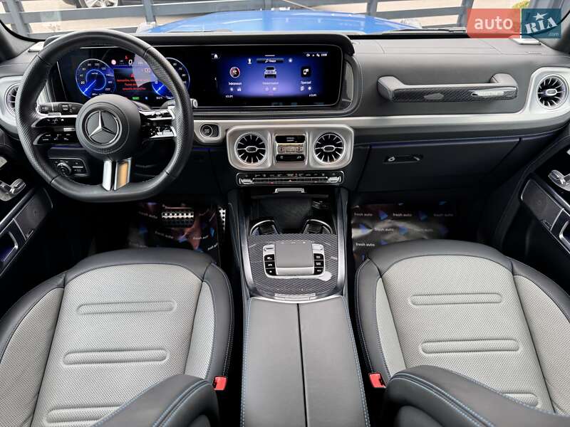 Mercedes-Benz G-Class 2024