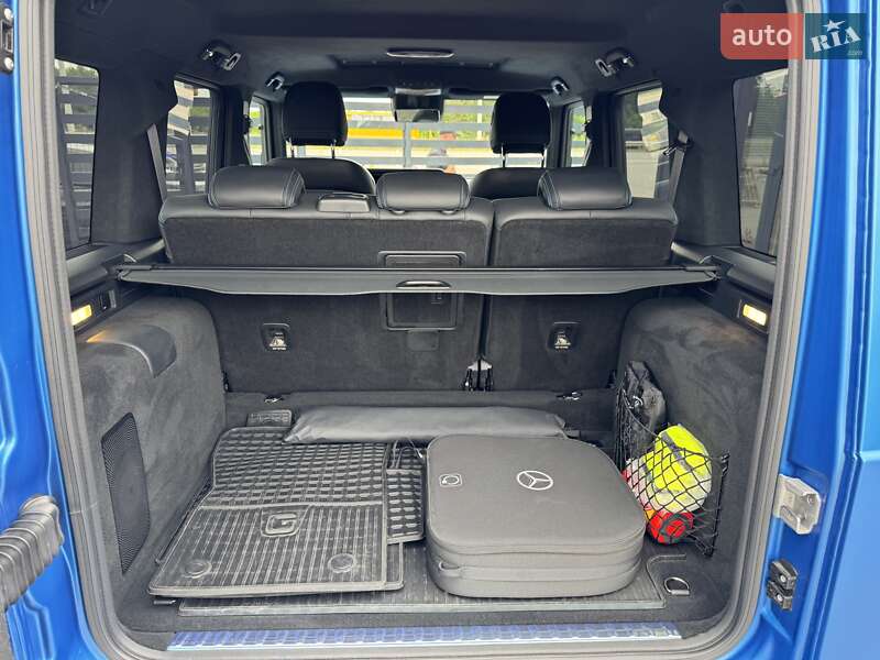 Mercedes-Benz G-Class 2024