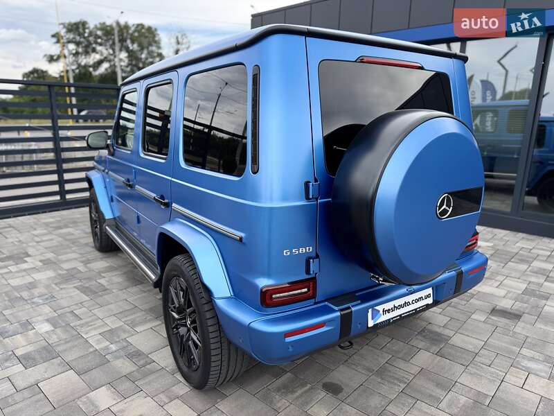 Mercedes-Benz G-Class 2024