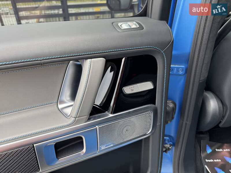 Mercedes-Benz G-Class 2024