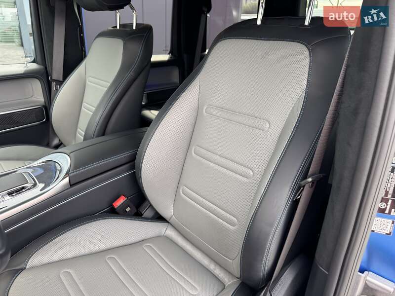 Mercedes-Benz G-Class 2024