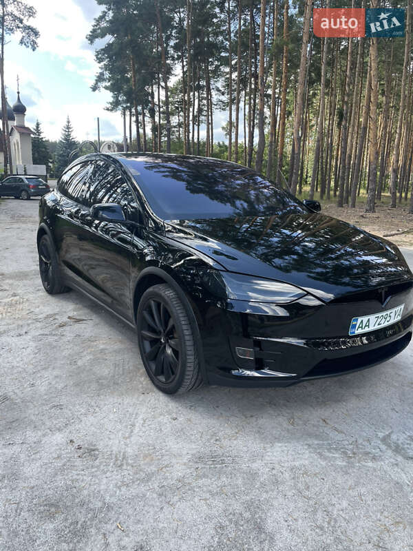 Tesla-18