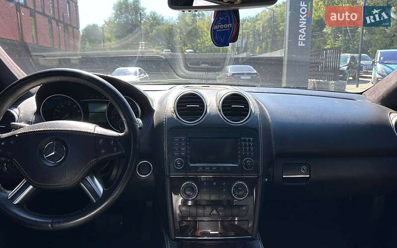 Mercedes-Benz M-Class 2008