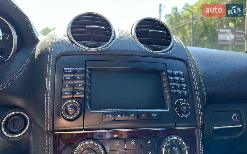 Mercedes-Benz M-Class 2008