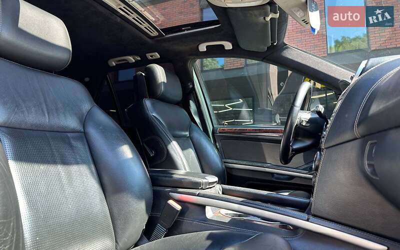 Mercedes-Benz M-Class 2008