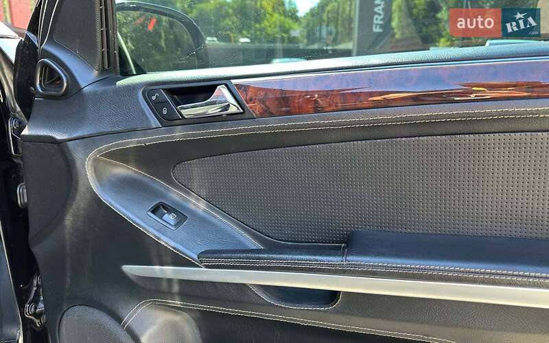 Mercedes-Benz M-Class 2008