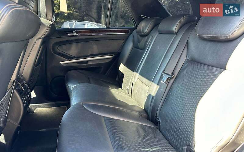 Mercedes-Benz M-Class 2008