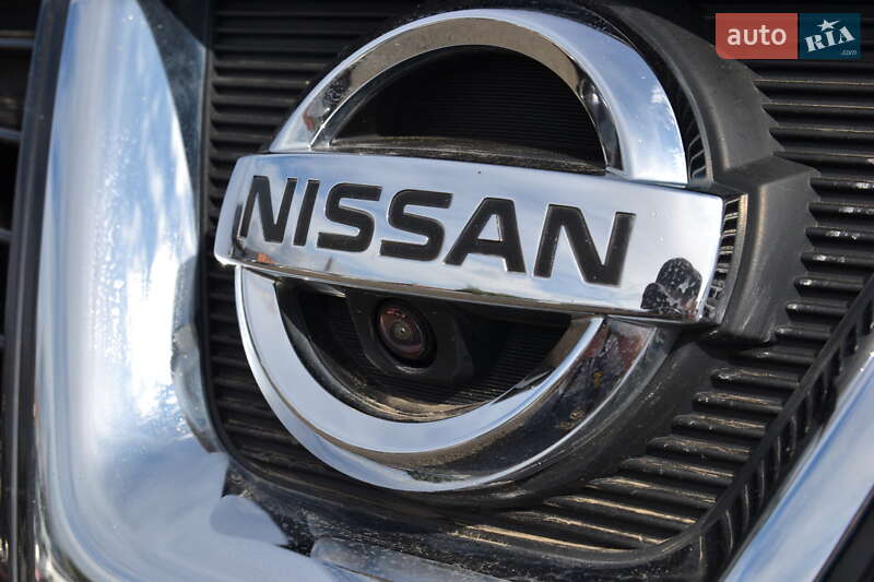 Nissan-26