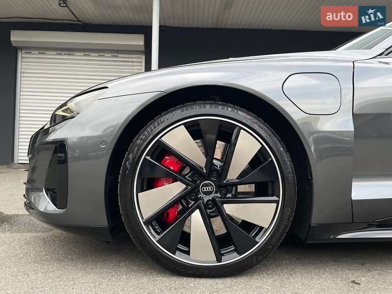 Audi RS e-tron GT 2022