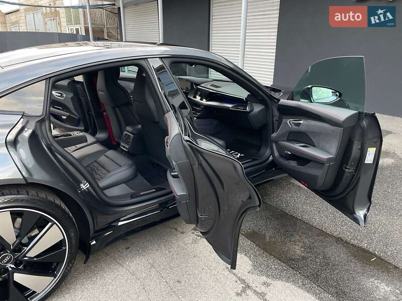 Audi RS e-tron GT 2022