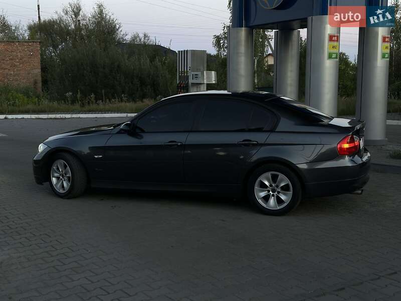 BMW 3 Series 2007