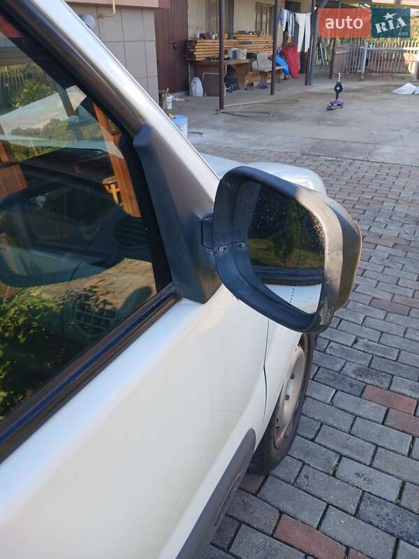 Nissan Kubistar 2007