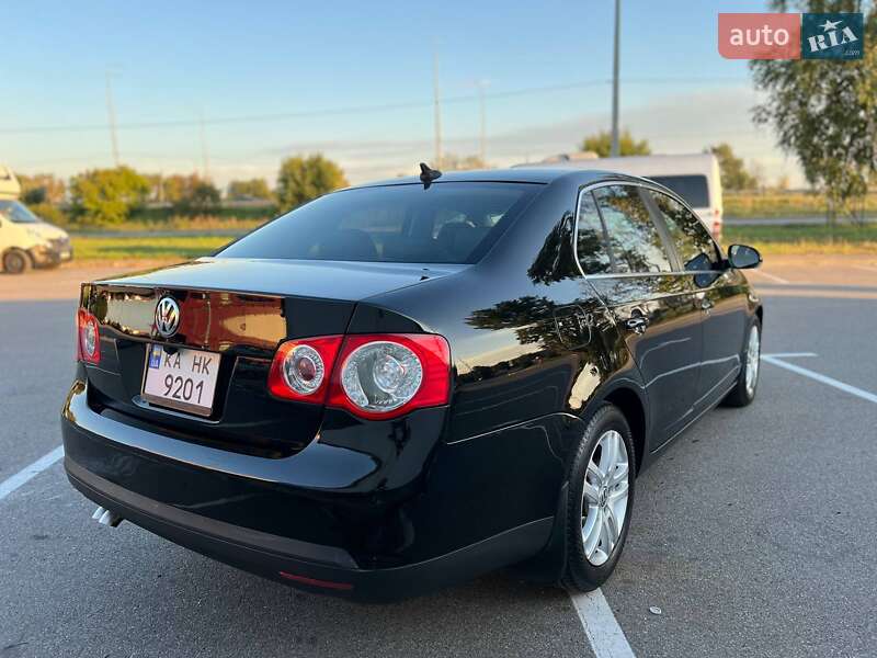 Volkswagen Jetta 2010