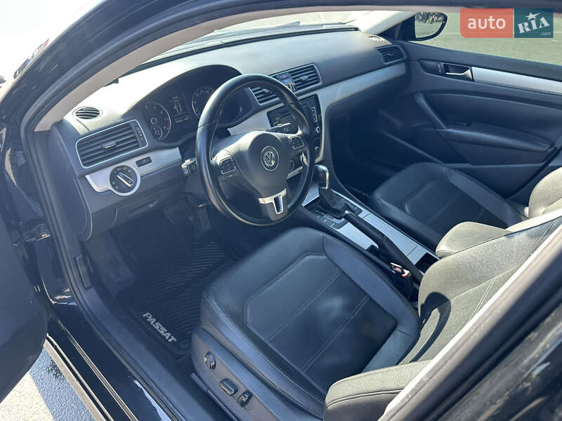 Volkswagen Passat 2012