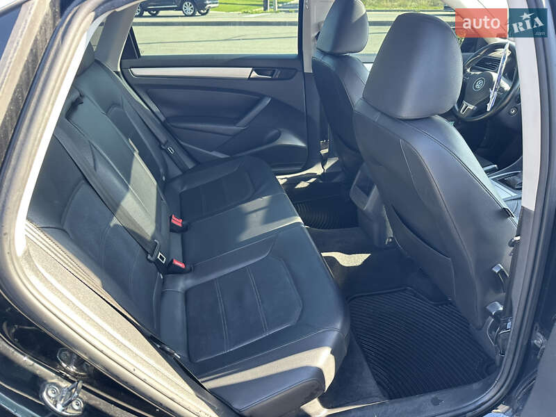 Volkswagen Passat 2012