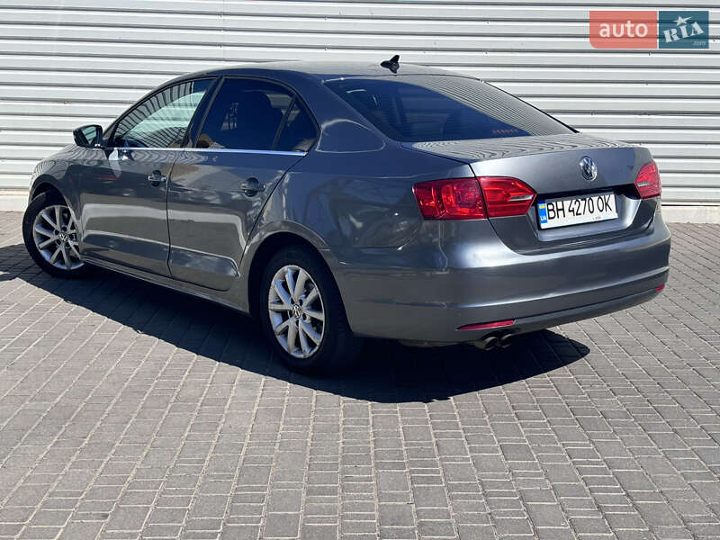 Volkswagen Jetta 2013