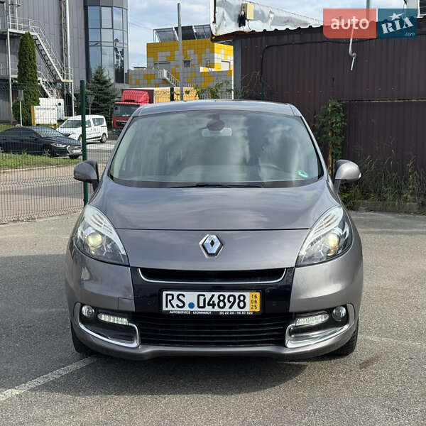 Renault Scenic 2012