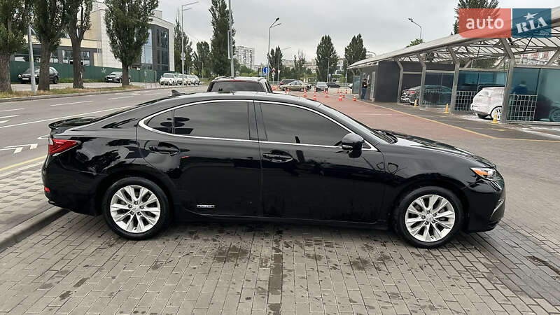 Lexus ES 2014