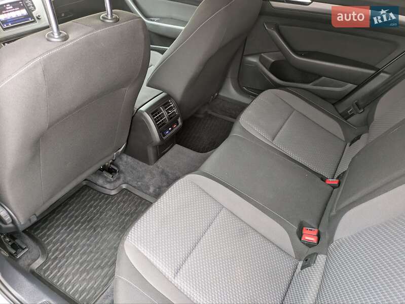 Volkswagen Passat 2016