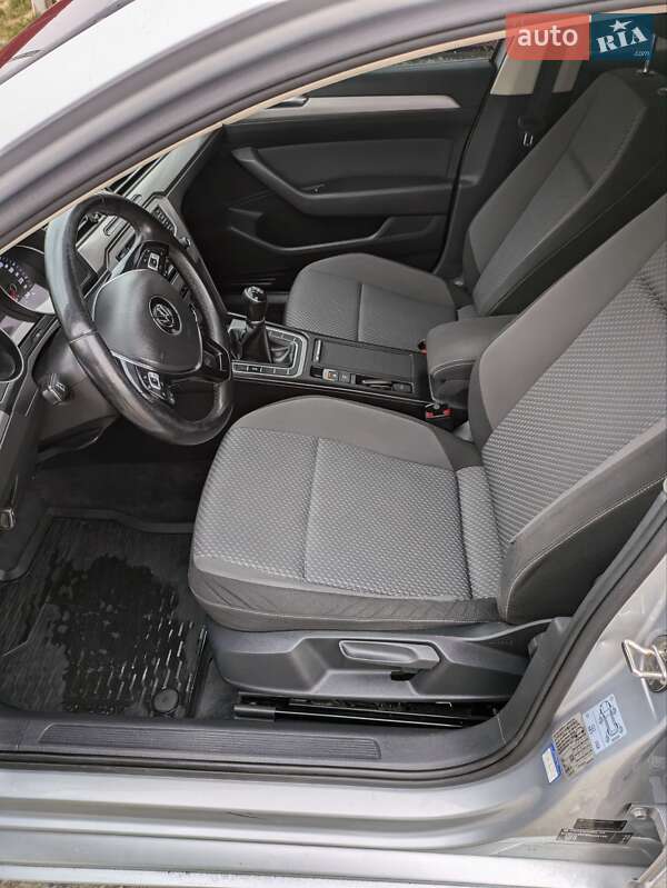 Volkswagen Passat 2016