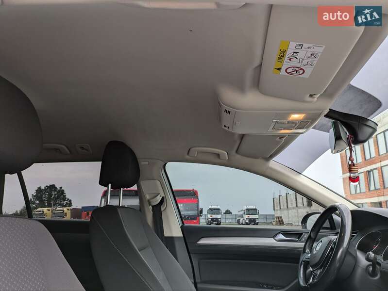 Volkswagen Passat 2016