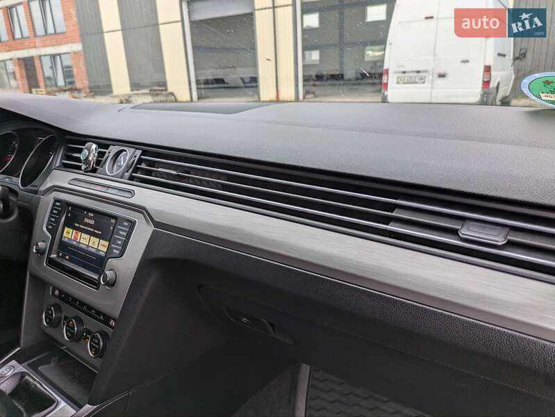 Volkswagen Passat 2016