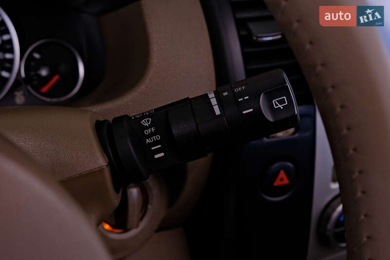 Nissan Pathfinder 2008