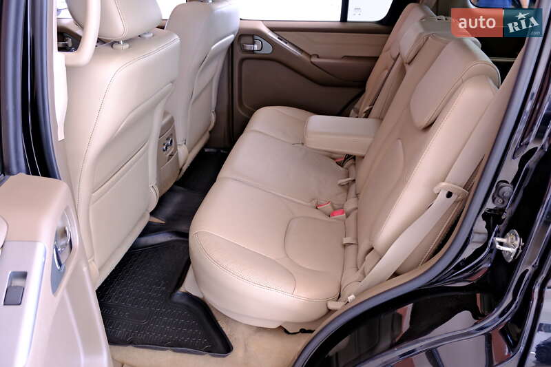 Nissan Pathfinder 2008