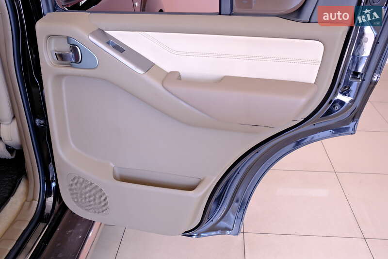 Nissan Pathfinder 2008