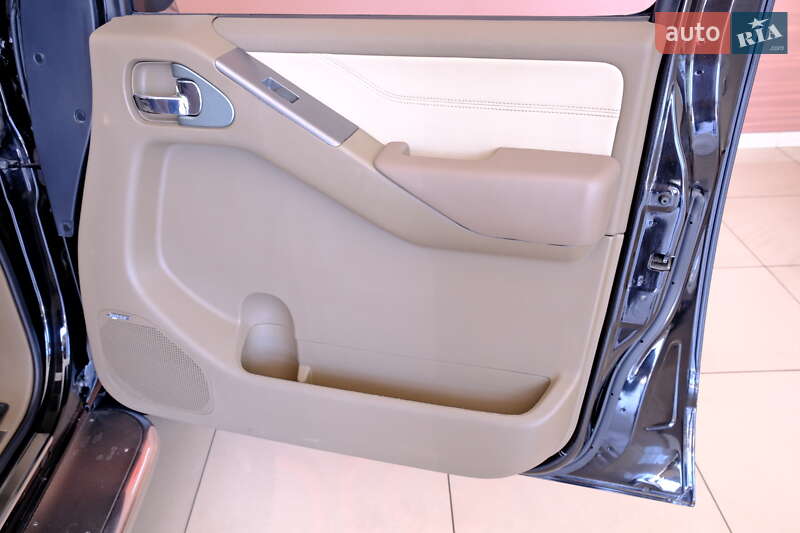 Nissan Pathfinder 2008