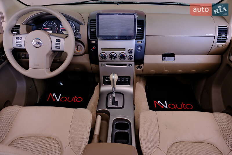 Nissan Pathfinder 2008